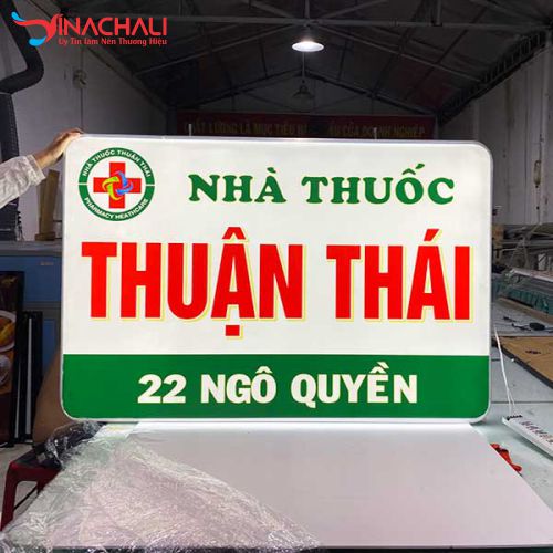 Hộp Đèn Mica Hút Nổi Hình Chữ Nhật 3